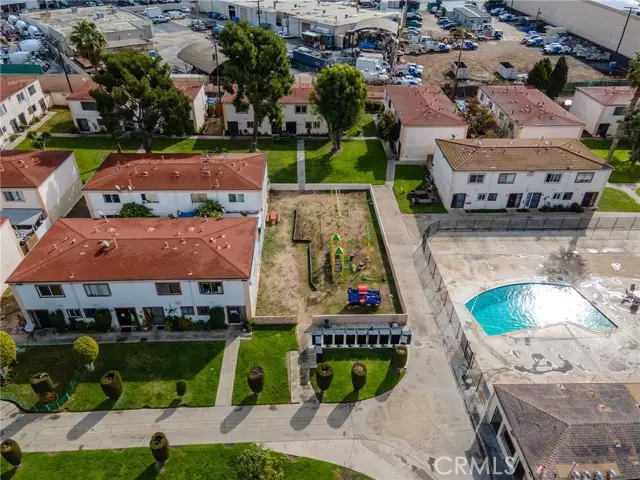 Santa Ana, CA 92701,1001 East Camile Street