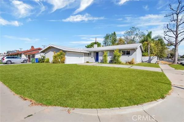 Granada Hills, CA 91343,10102 Debra Avenue