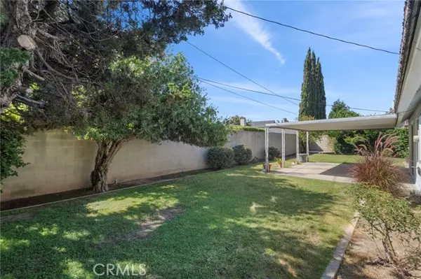 Tustin, CA 92780,17292 Bergen Circle