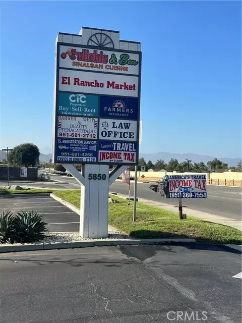 Jurupa Valley, CA 91752,5850 Etiwanda Avenue