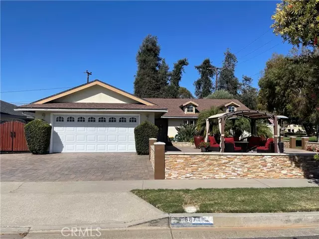 6671 Edgemont Drive, Huntington Beach, CA 92647