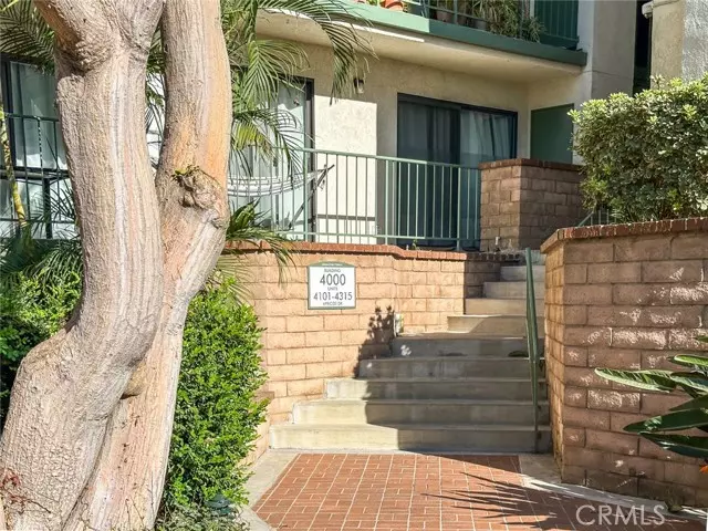 Irvine, CA 92618,4314 Apricot Dr.