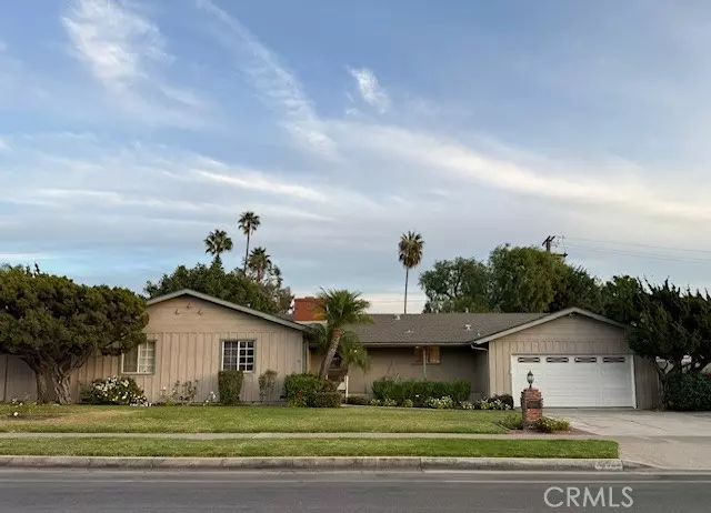 12532 Browning Avenue, Santa Ana, CA 92705