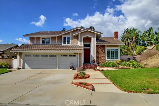 5745 Avenida Antigua, Yorba Linda, CA 92887