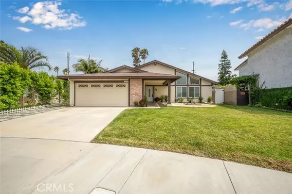 Huntington Beach, CA 92646,20462 Running Springs Lane