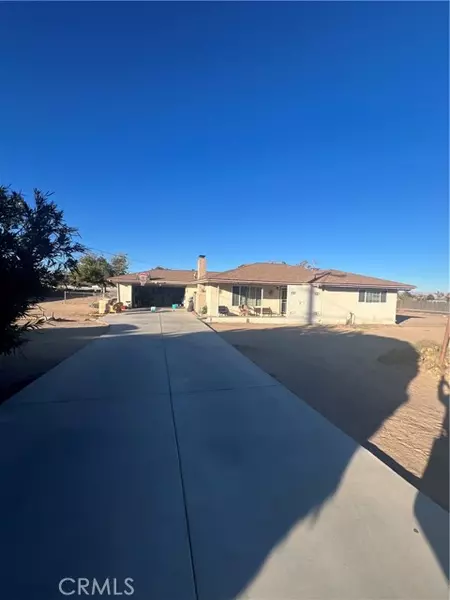 15282 Live Oak Street, Hesperia, CA 92345