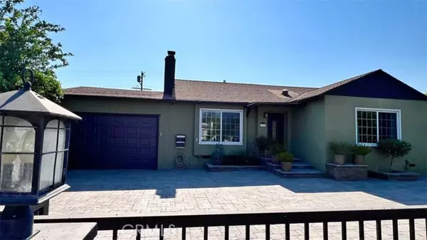 7837 Vantage Avenue, North Hollywood, CA 91605