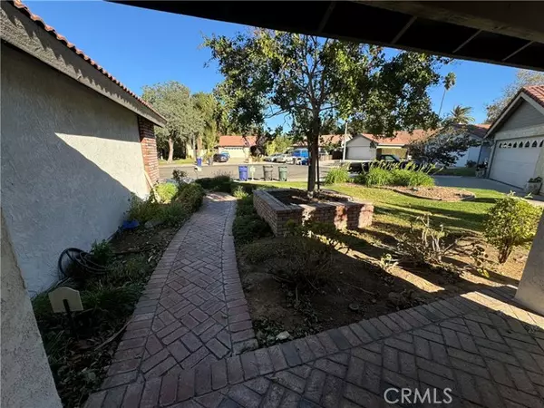 Riverside, CA 92504,4880 Newport Lane