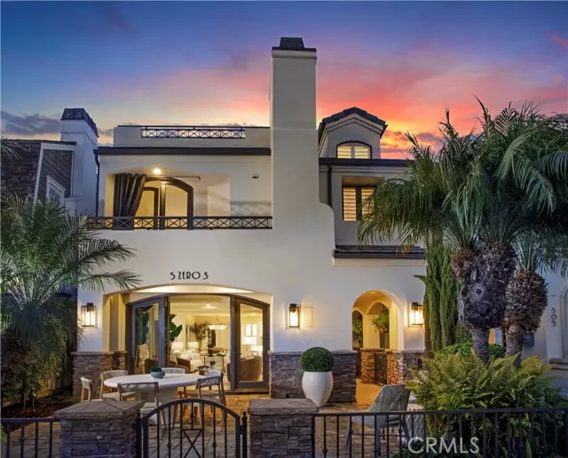 Corona Del Mar, CA 92625,503 Carnation Avenue