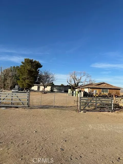 Cantil, CA 93519,7533 East Chapinite