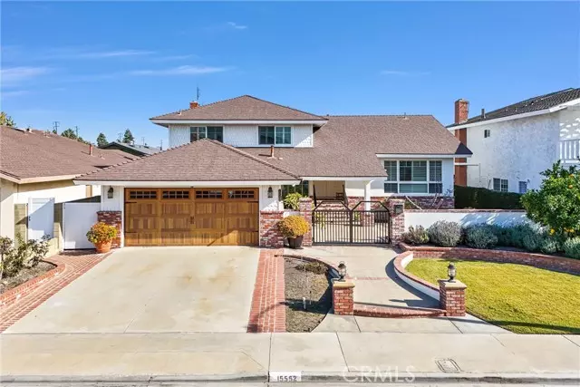 Huntington Beach, CA 92647,15552 Placid Circle