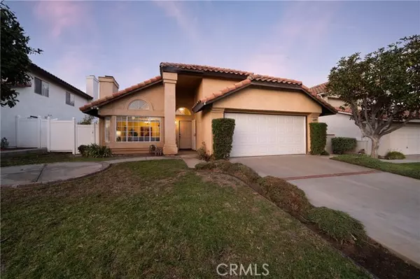 957 Stonehenge Circle, Corona, CA 92881