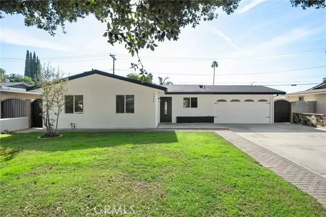 2524 West Borchard Avenue, Santa Ana, CA 92704