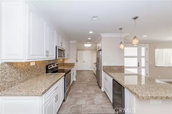 Laguna Woods, CA 92637,2335 Avenida Sevilla