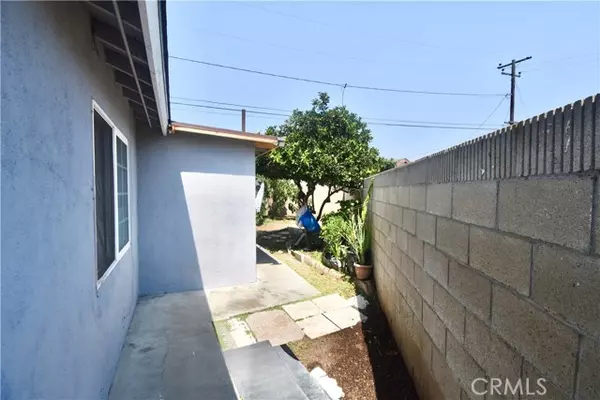 Westminster, CA 92683,8831 Rathburn Avenue