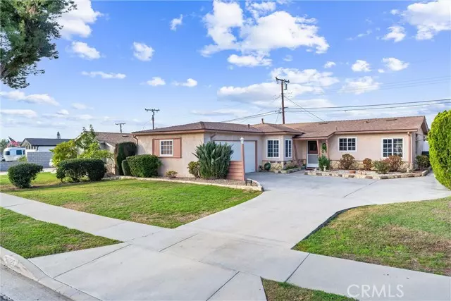 La Mirada, CA 90638,14325 Adelfa Drive