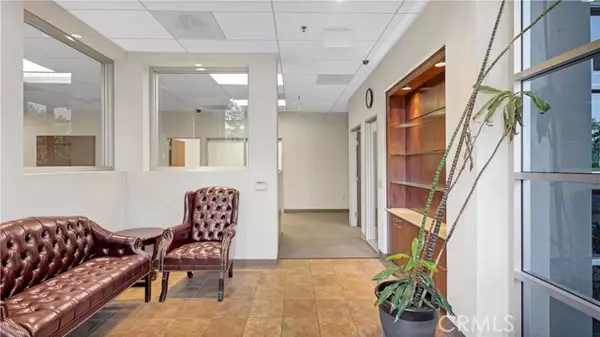 Irvine, CA 92618