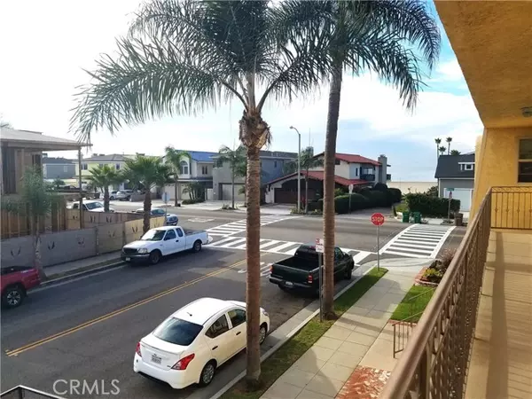 Seal Beach, CA 90740,417 Ocean Avenue