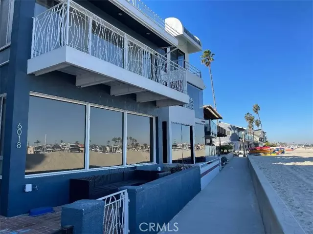 Long Beach, CA 90803,6018 East Bay Shore