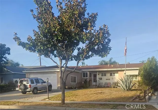 Fullerton, CA 92833,409 North Orchard Avenue