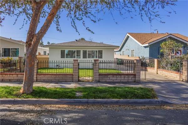 2078 Evergreen Street, Santa Ana, CA 92707