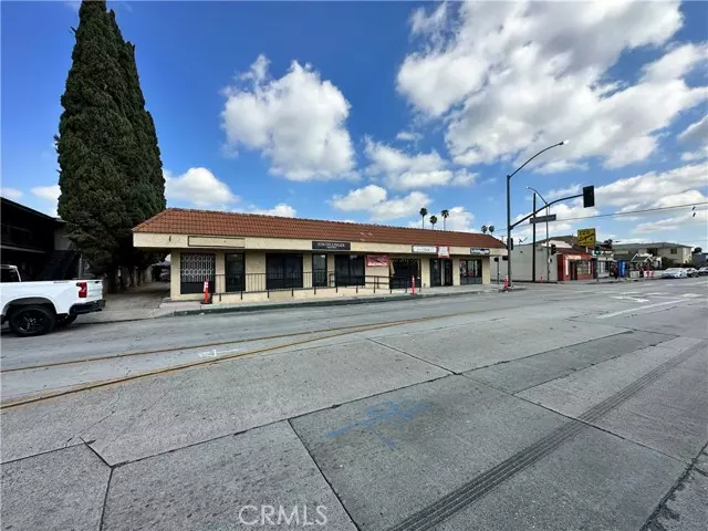 Long Beach, CA 90805,273 East Market Street