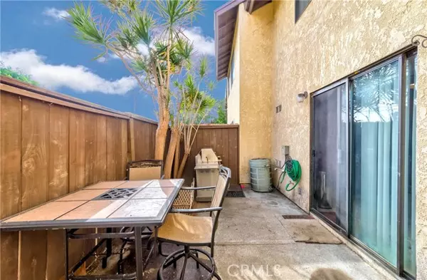 Anaheim, CA 92804,938 South Sutter Creek Road