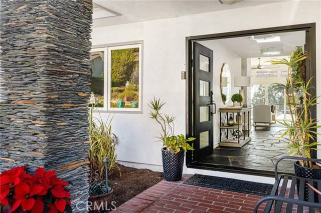 North Tustin, CA 92705,10291 Deerhill Drive