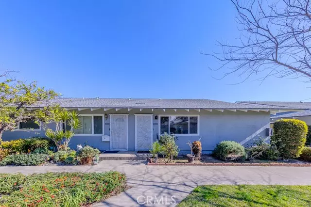 2034 East Santa Clara Avenue, Santa Ana, CA 92705