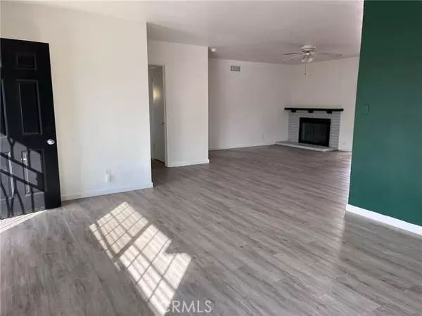 Oxnard, CA 93033,3548 South C Street