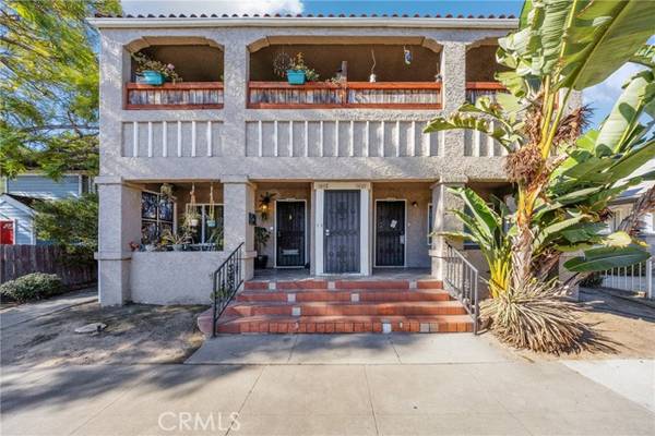 1033 Gladys Avenue, Long Beach, CA 90804