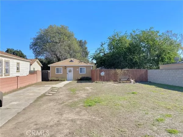 Santa Ana, CA 92707,1341 South Rosewood Avenue