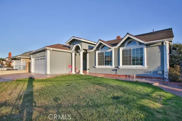 Huntington Beach, CA 92649,17252 Apel Lane