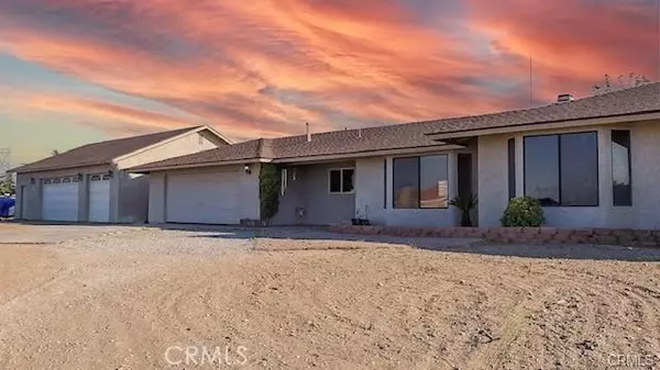 10121 Mesquite Street, Hesperia, CA 92344