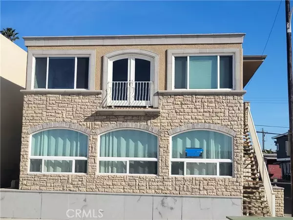 1319 Seal Way, Seal Beach, CA 90740