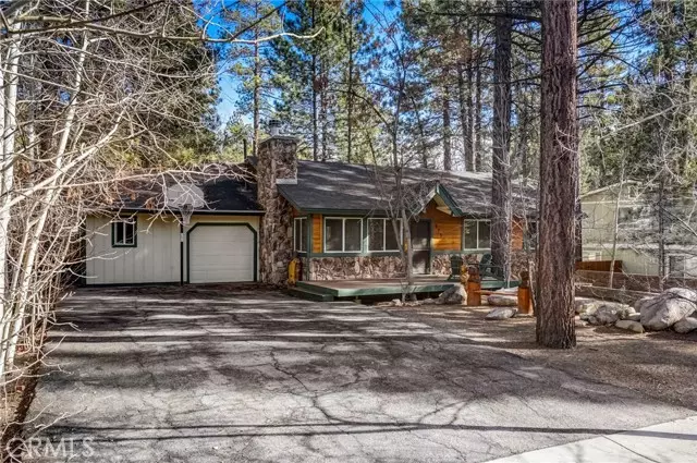 371 Santa Clara Boulevard, Big Bear Lake, CA 92315