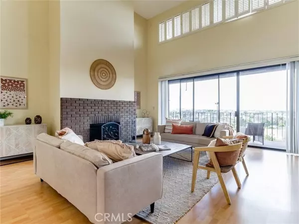 Signal Hill, CA 90755,1923 Molino Avenue