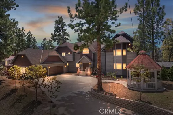 Big Bear City, CA 92314,727 Villa Grove Avenue