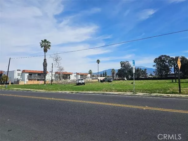 160 South San Jacinto Street, Hemet, CA 92543