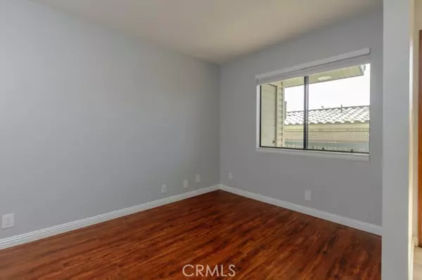 Signal Hill, CA 90755,2215 Molino Avenue