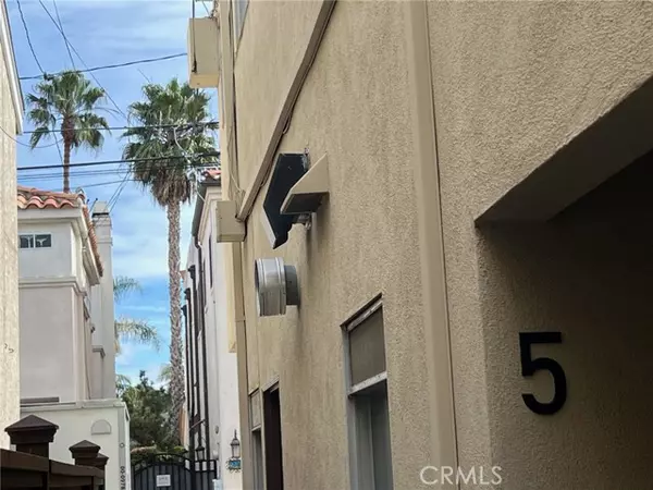 Seal Beach, CA 90740,244 5th Street
