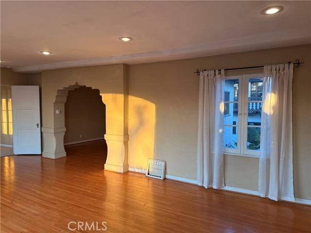 Long Beach, CA 90803,6 36th Place