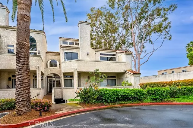 5096 Tortuga Drive, Huntington Beach, CA 92649