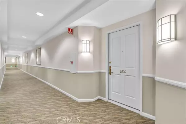 Long Beach, CA 90802,850 East Ocean Boulevard