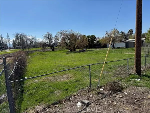 San Bernardino, CA 92410,24261 4th Street