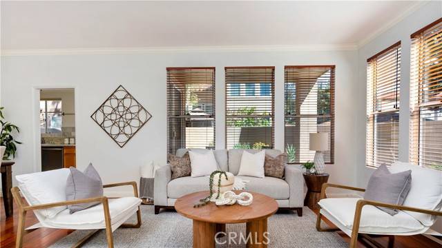 2 Ellisworth Aisle, Irvine, CA 92620