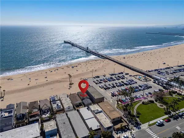 Seal Beach, CA 90740,1003 Seal Way
