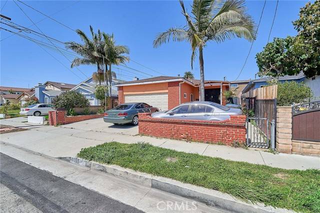 Hawthorne, CA 90250,4265 West 119th Street