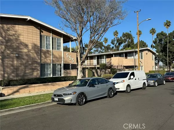 555 East Adams Street, Long Beach, CA 90805