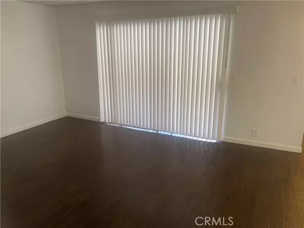 Santa Ana, CA 92701,408 East Civic Center Drive
